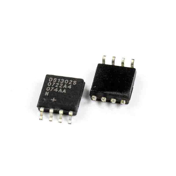 DS1302S - 8-SO - IC TIMEKEEPER T-CHARGE 8-SOIC